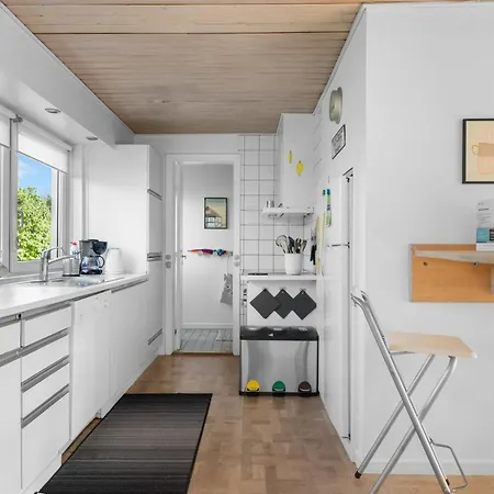 Vakantiehuis Begitte - 200m From The Sea By Interhome *